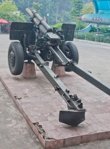 U.S. M114 Howitzer